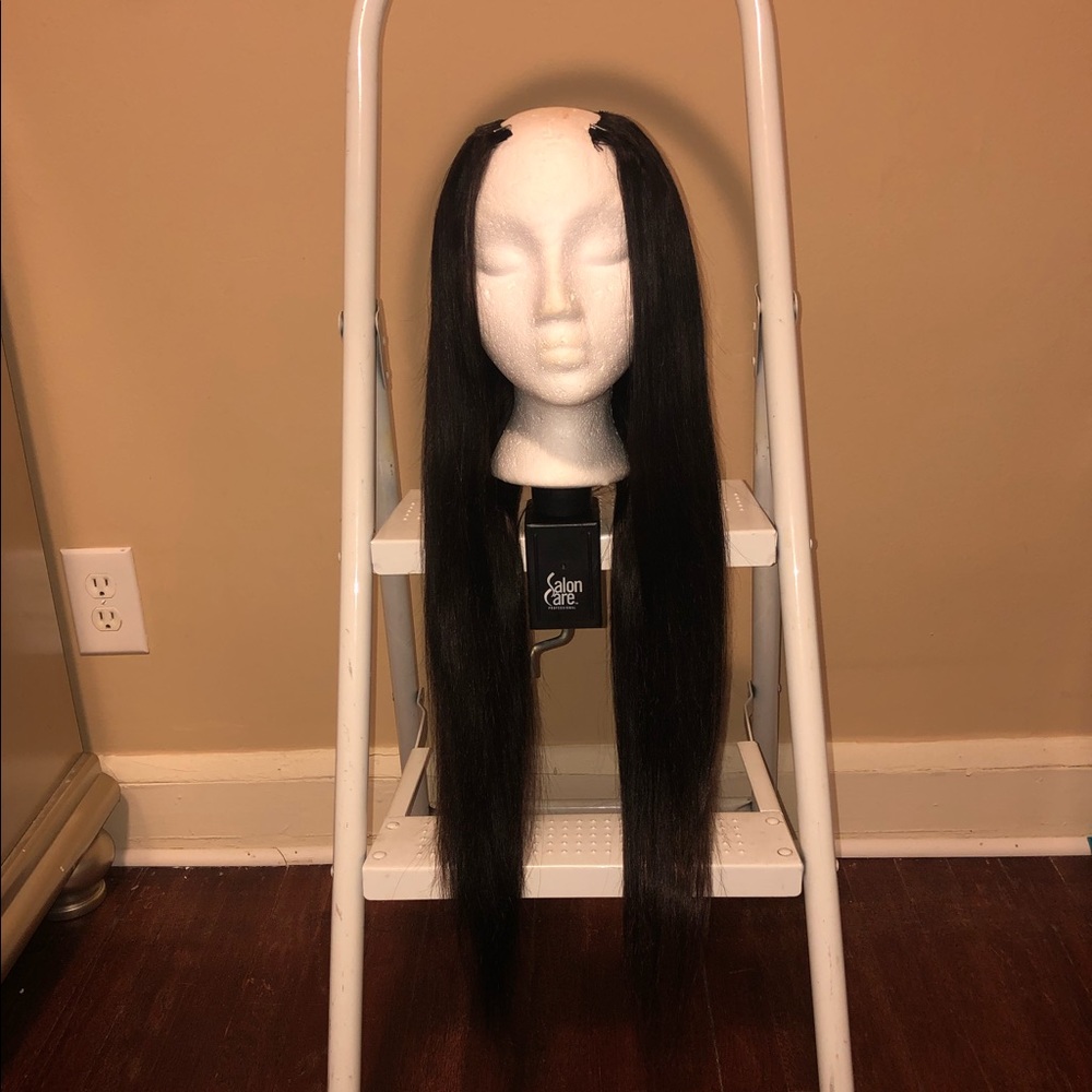 24 Inch U-Part Wig